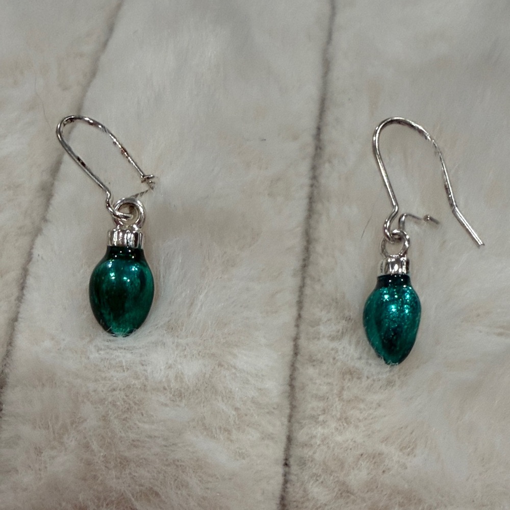 Elegant Silver and Green Teardrop Earrings